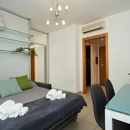 Appartamento Design House A/c Wifi 20 Minutes From Duomo *
